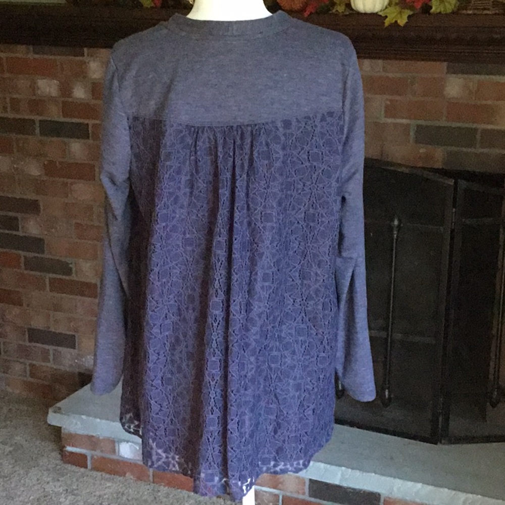 LOGO Loungewear grayish-purple boho jacket/top. - Picture 4 of 8